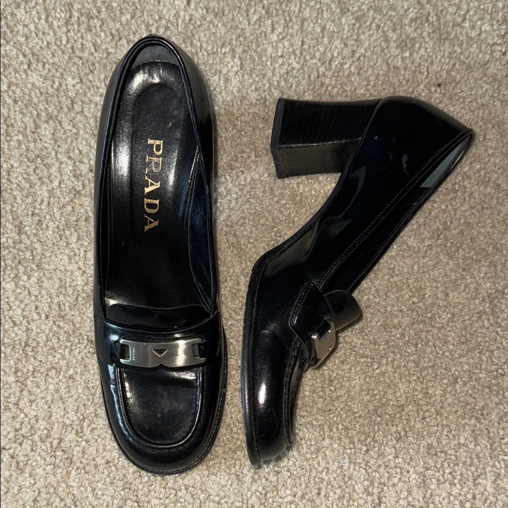 Vintage PRADA Glossy Black Leather Loafer Pumps w/ Silver Brand Badge